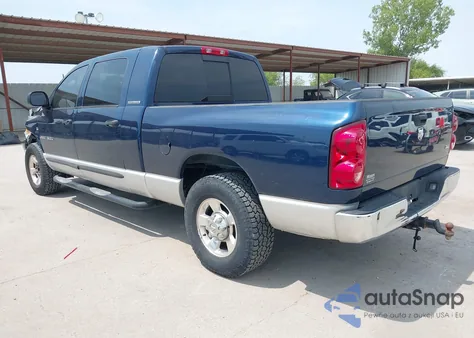 2007 Dodge Ram 1500 Slt z USA, uszkodzony, nr VIN 3D7KR19D07G710070